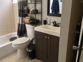 13050 SW 88th Ter N 106, Miami FL 33186