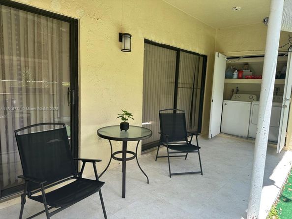 13050 SW 88th Ter N 106, Miami FL 33186