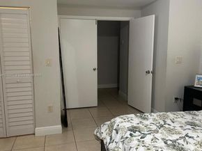 13050 SW 88th Ter N 106, Miami FL 33186