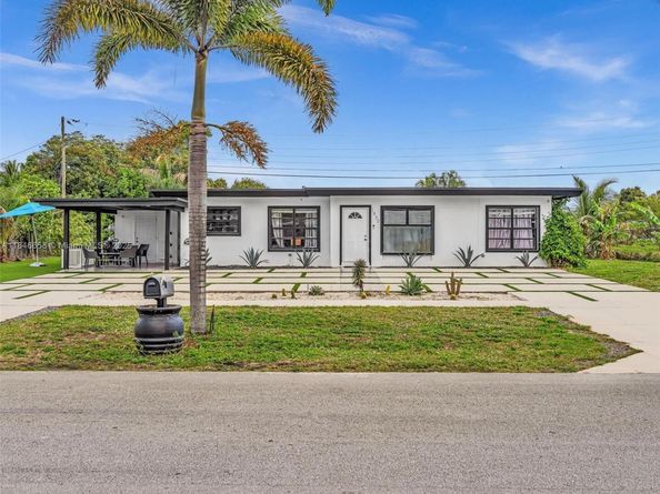 1930 NW 12th Ave, Fort Lauderdale FL 33311