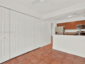 15831 Palmetto Club Dr, Miami FL 33157