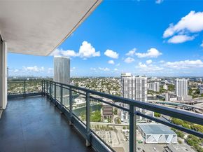 90 SW 3rd St 4009, Miami FL 33130