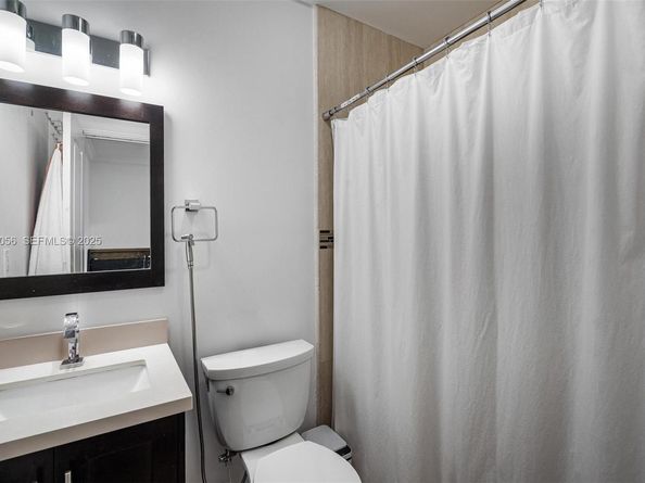 141 SW 51st Ct, Miami FL 33134