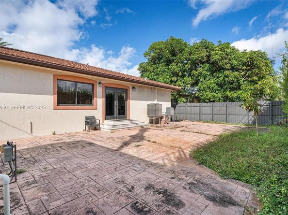 141 SW 51st Ct, Miami FL 33134