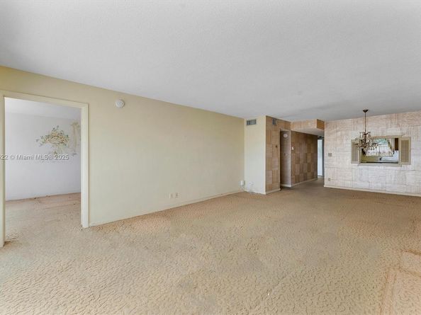 1850 S Ocean Blvd 409, Lauderdale By The Sea FL 33062