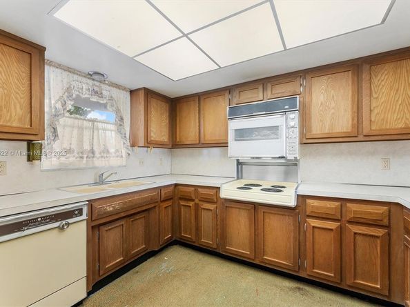 1850 S Ocean Blvd 409, Lauderdale By The Sea FL 33062