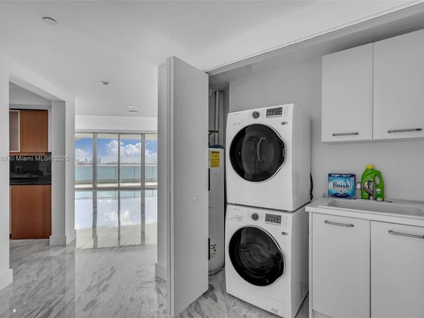 1331 Brickell Bay Dr 1201, Miami FL 33131