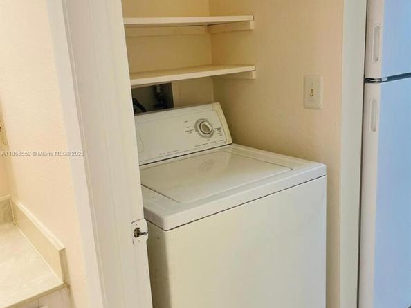 4085 NW 87th Ave 4085, Sunrise FL 33351