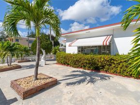 201 NW 14th Ave, Miami FL 33125