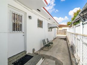 201 NW 14th Ave, Miami FL 33125