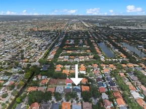 16811 NW 83rd Ave, Miami Lakes FL 33016