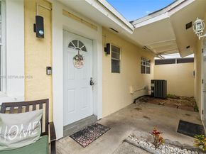 1366 Osprey Ct, Homestead FL 33035