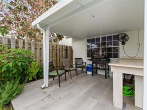 1366 Osprey Ct, Homestead FL 33035