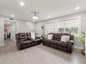 1366 Osprey Ct, Homestead FL 33035