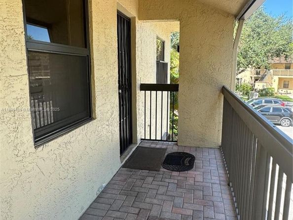 3059 S Carambola Cir S 2330, Coconut Creek FL 33066