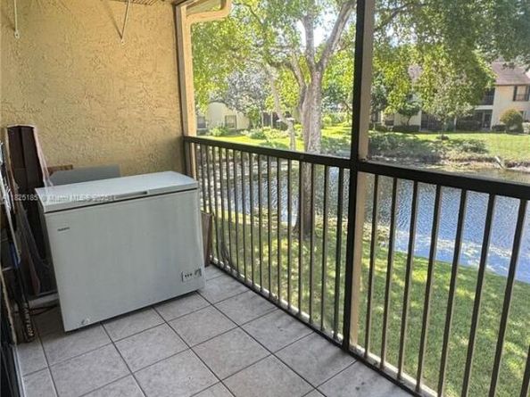 3059 S Carambola Cir S 2330, Coconut Creek FL 33066