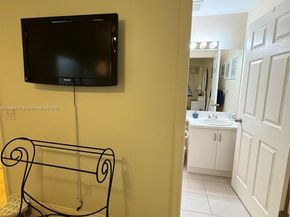 417 Waterside Dr, Hypoluxo FL 33462