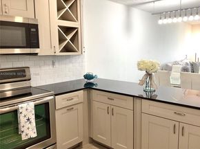 8900 Washington Blvd PH2A, Pembroke Pines FL 33025