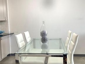 8900 Washington Blvd PH2A, Pembroke Pines FL 33025