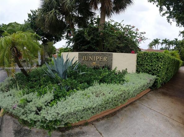 10511 SW 147th Ct, Miami FL 33196