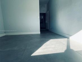 2325 NE 194 Street, Miami FL 33180
