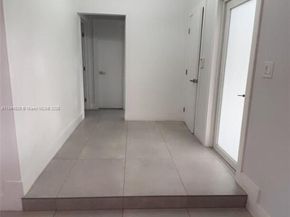2325 NE 194 Street, Miami FL 33180