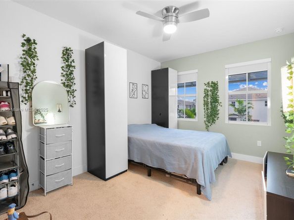 110 SW 171st Way, Pembroke Pines FL 33027