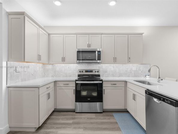 110 SW 171st Way, Pembroke Pines FL 33027