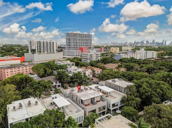 2980 Coconut Ave, Miami FL 33133