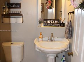 20135 SW 129th Ave, Miami FL 33177
