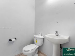 3641 NE 4th St, Homestead FL 33033