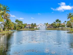 1024 NW 184th Way, Pembroke Pines FL 33029