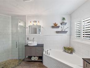 1024 NW 184th Way, Pembroke Pines FL 33029