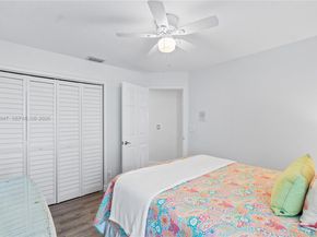 1024 NW 184th Way, Pembroke Pines FL 33029