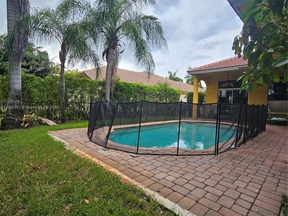 18951 SW 30 Street, Miramar FL 33029