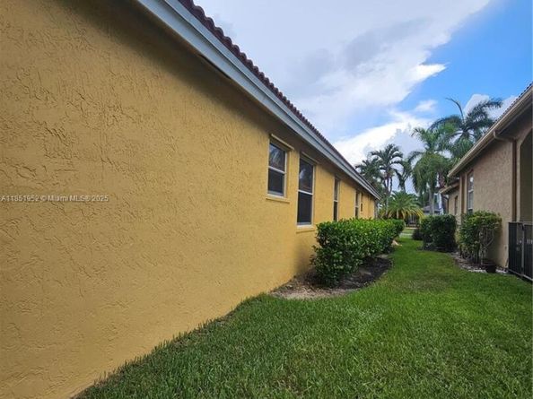 18951 SW 30 Street, Miramar FL 33029