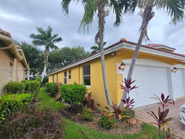18951 SW 30 Street, Miramar FL 33029