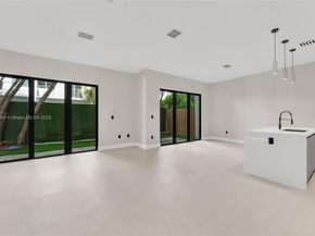 3318 Day Ave 6, Miami FL 33133