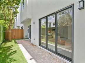 3318 Day Ave 6, Miami FL 33133