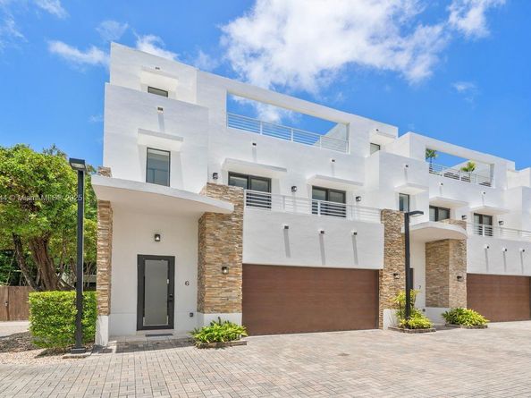 3318 Day Ave 6, Miami FL 33133