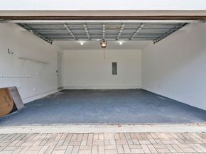 3318 Day Ave 6, Miami FL 33133