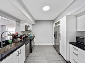 2534 Monroe St, Hollywood FL 33020