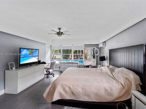 2534 Monroe St, Hollywood FL 33020