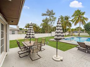 2534 Monroe St, Hollywood FL 33020