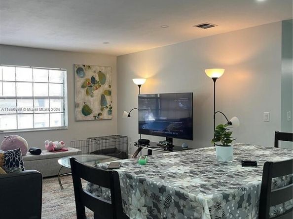 Undisclosed Address #A11860379, Sunrise FL 33351