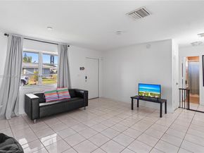 6802 NW 58th Ct, Tamarac FL 33321