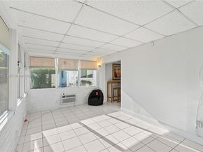6802 NW 58th Ct, Tamarac FL 33321
