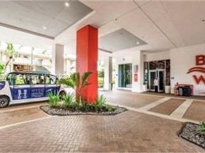 2602 E Hallandale Beach Blvd R704, Hallandale Beach FL 33009