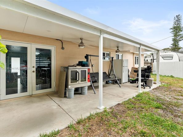 4814 SW 20th St, Fort Lauderdale FL 33317