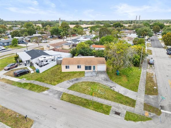 4814 SW 20th St, Fort Lauderdale FL 33317